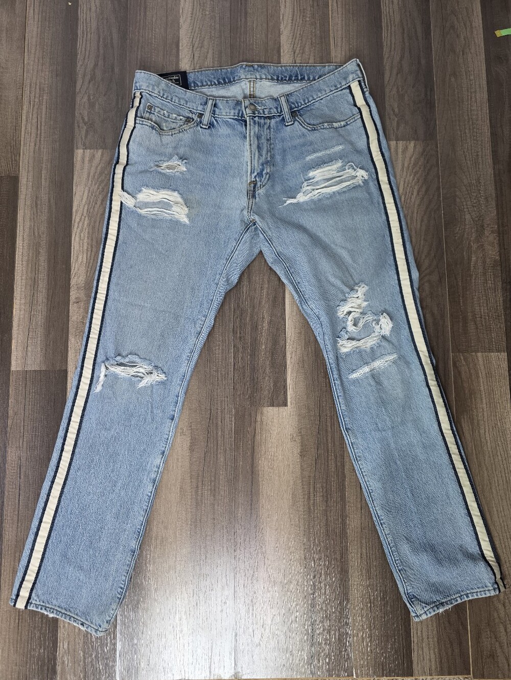 Abercrombie & Fitch Langdon Skinny Side-Stripe Distressed Jeans Streetwear. 32